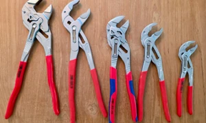 Knipex Cobra oder Facom: Wasserpumpenzange-Vergleich