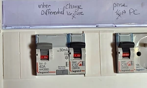 Délesteur borne de recharge fonctionnement