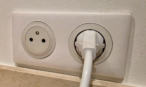 Schuko Steckdose Typen: CEE 7/3 Unterschied