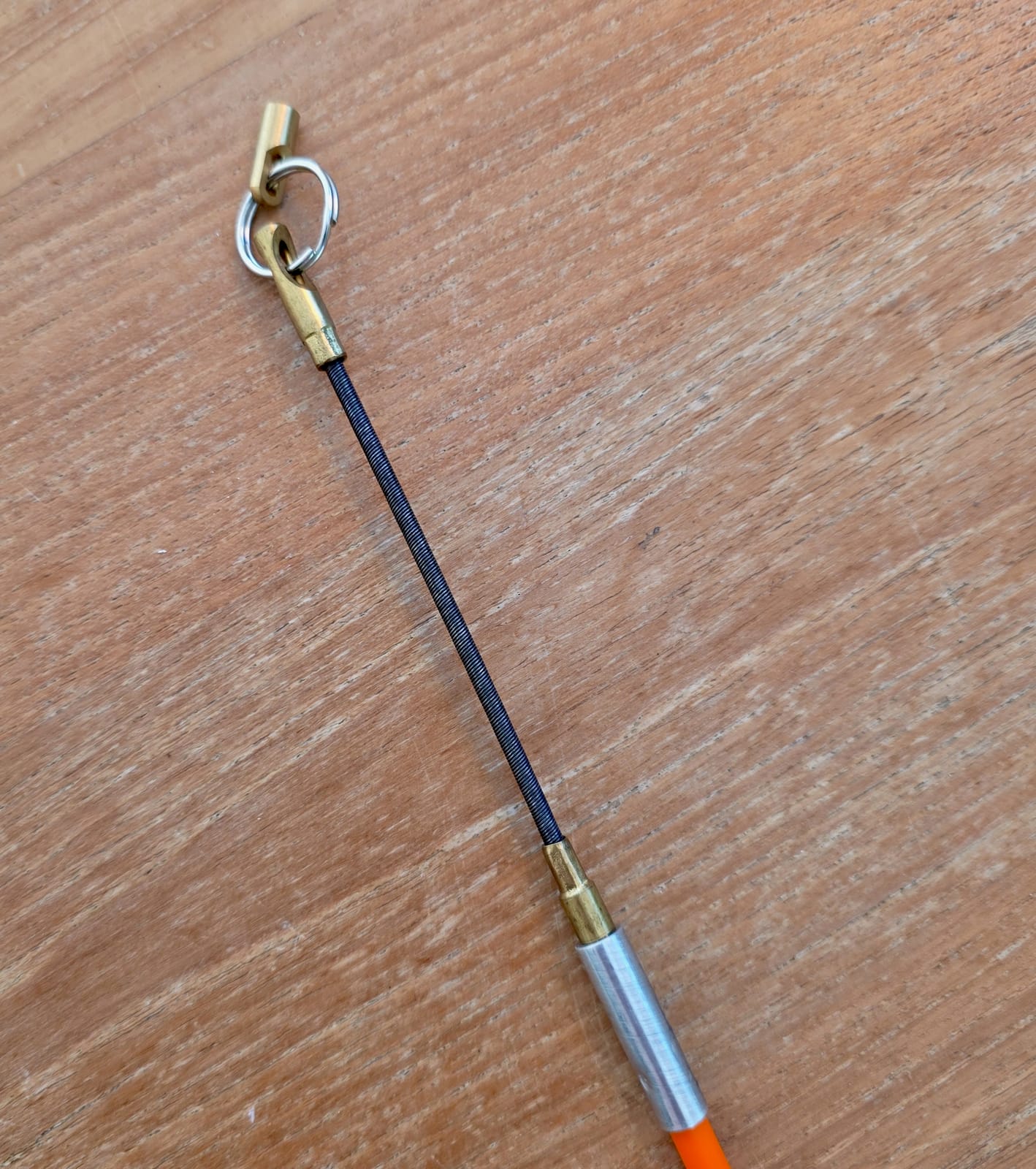 End of a Taravello Pro push rod with its metal ring and M5 aluminium end fittings