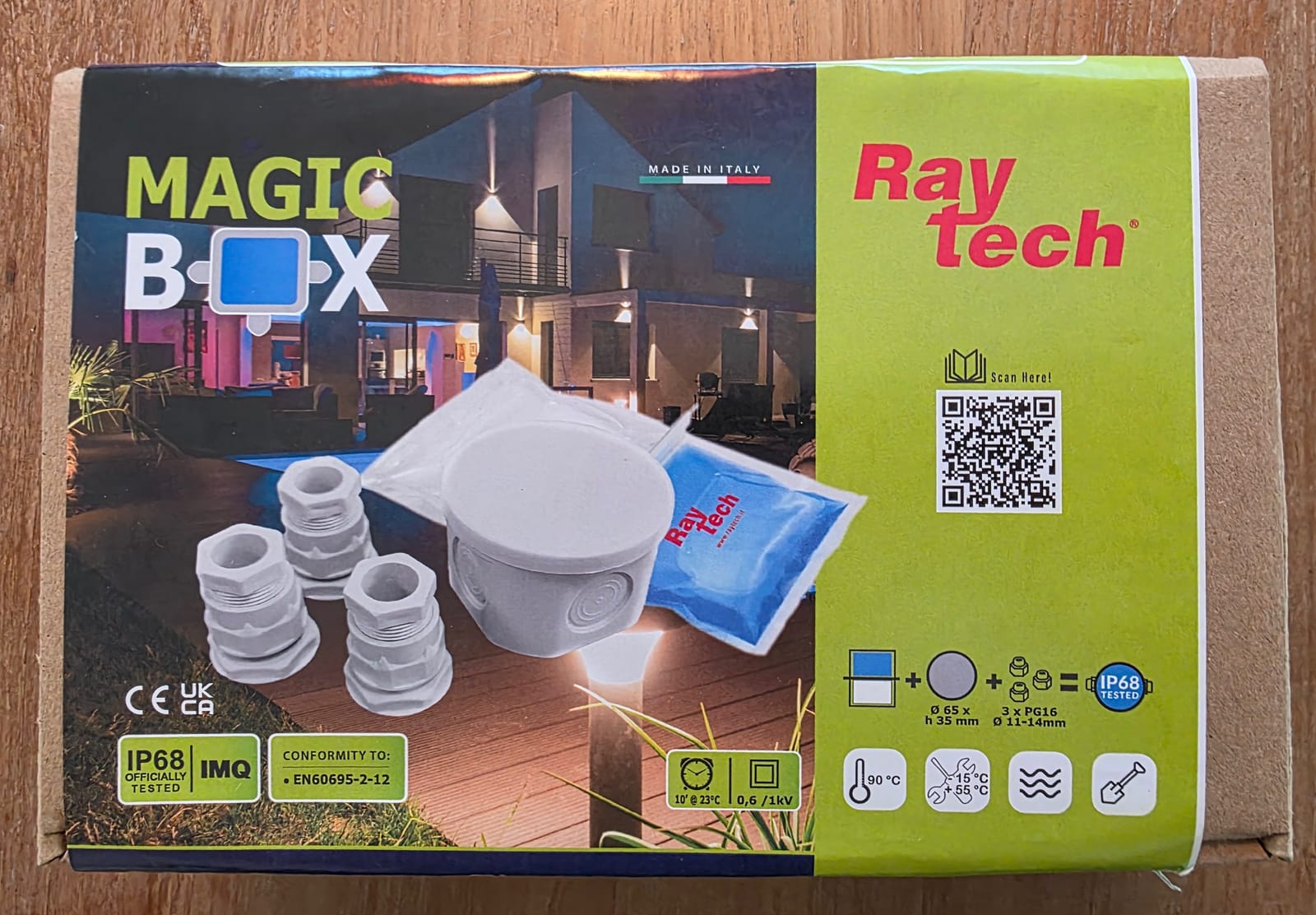 Confezione del kit Magic Box Raytech IP68 made in Italy con pressacavi e gel