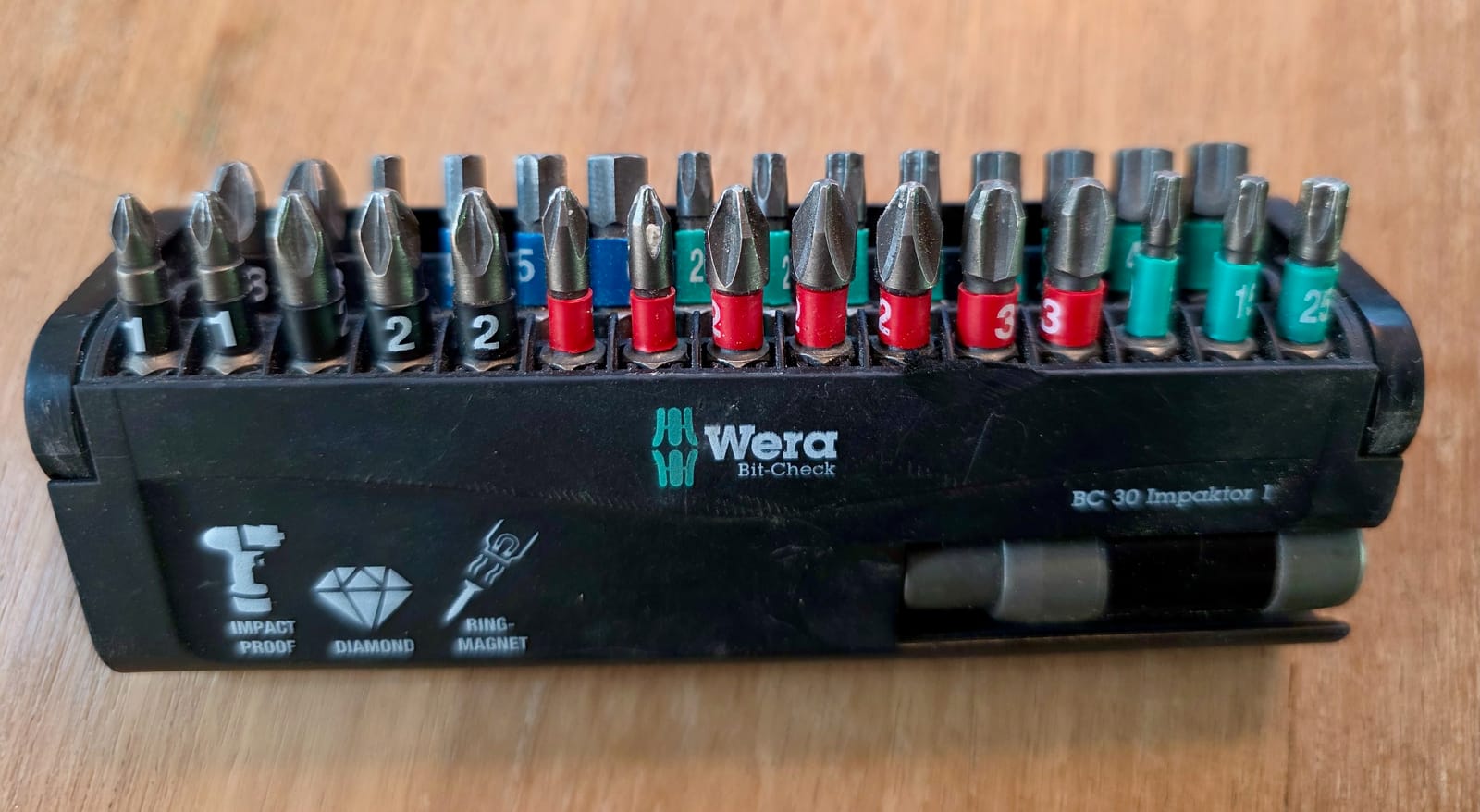 Cofanetto di punte Wera Bit-Check 30 Impaktor Diamond aperto, punte di avvitamento