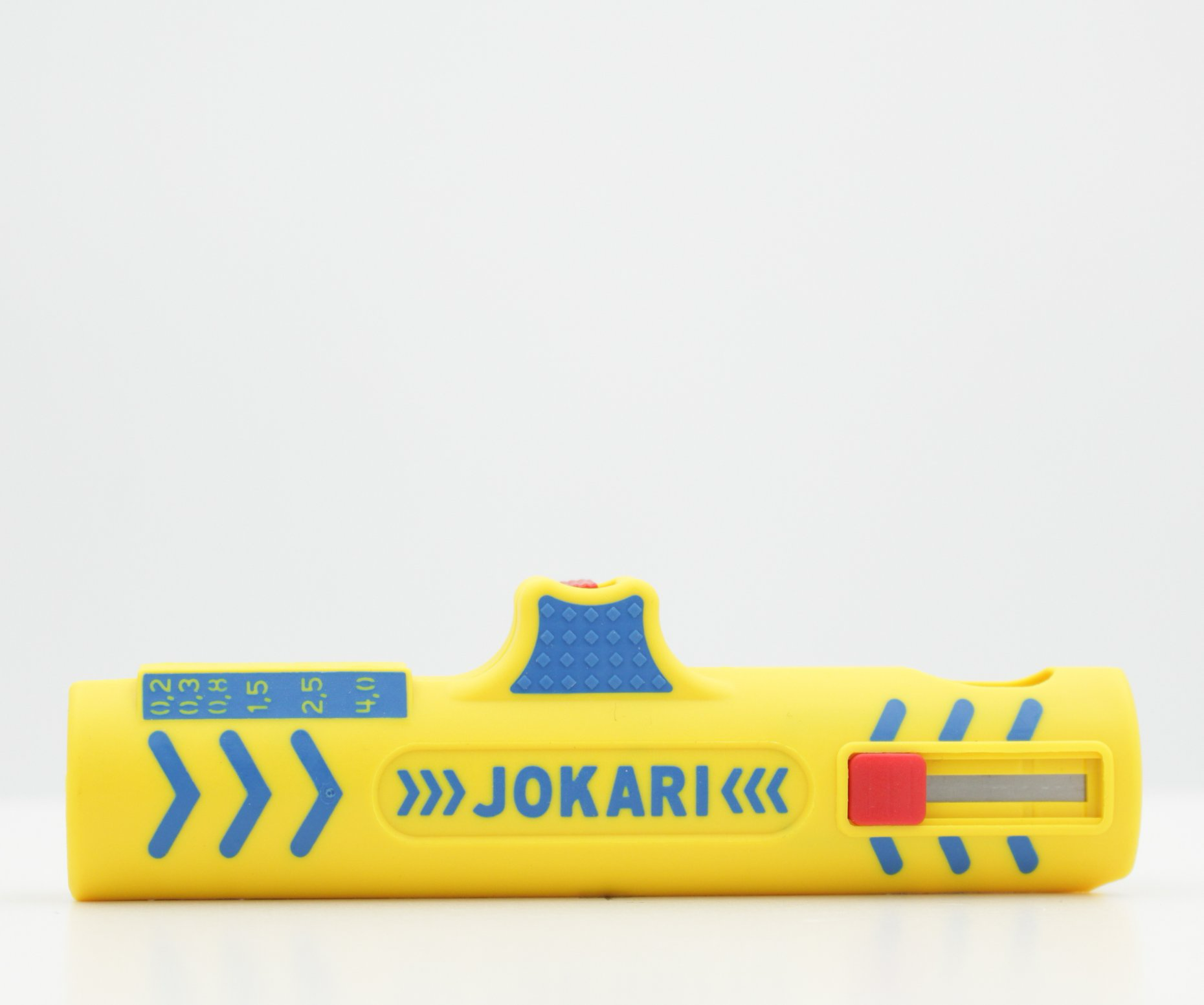 Spelafili Jokari Secura No. 15 ripreso di tre quarti, corpo giallo e blu